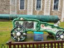 PICTURES/Tower of London/t_Chinese Cannon1.jpg